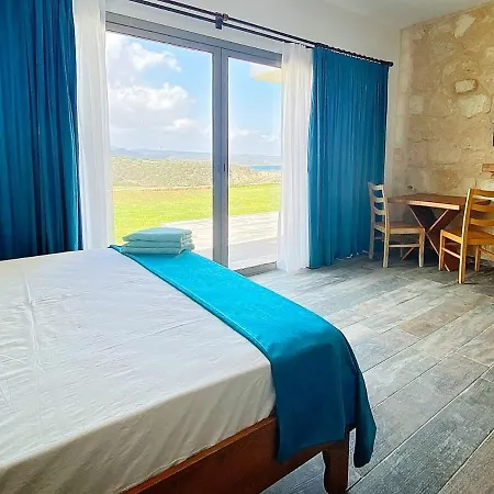 Tekos Golden Hills Boutique Hotel & Pool & Beach * Rizokarpaso