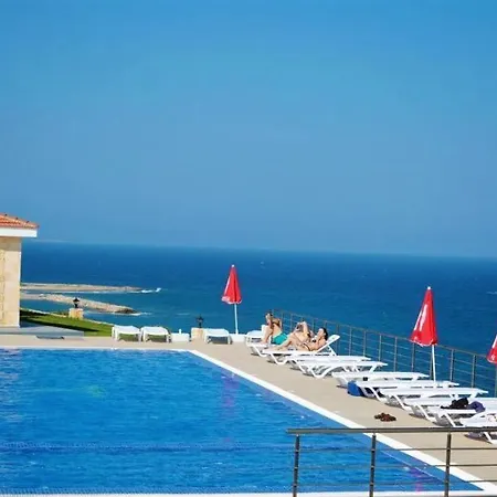 Tekos Golden Hills Boutique Hotel & Pool & Beach Rizokarpaso